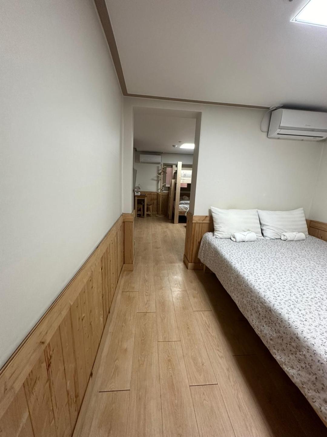 Seoul Station R Guesthouse מראה חיצוני תמונה