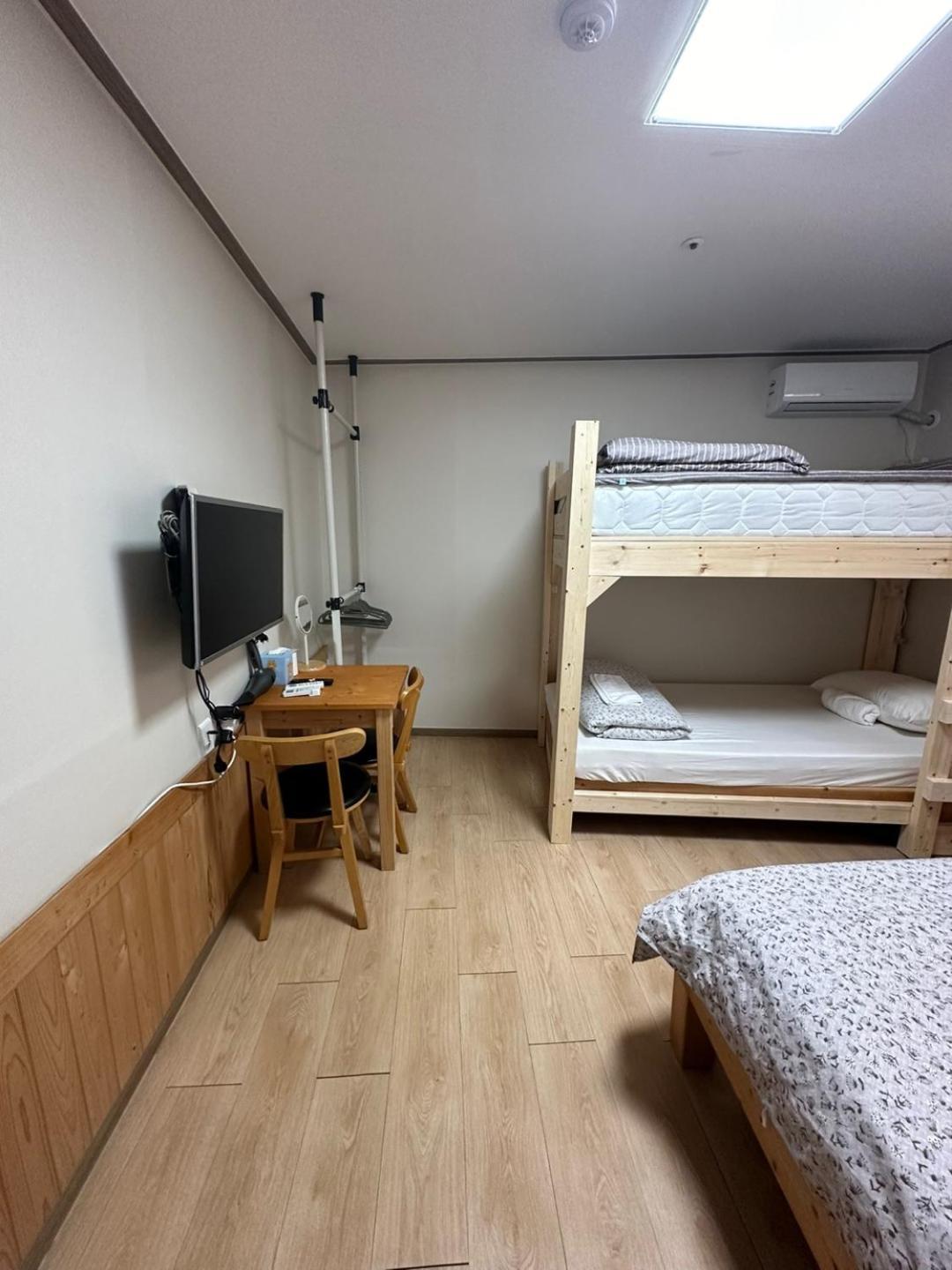 Seoul Station R Guesthouse מראה חיצוני תמונה
