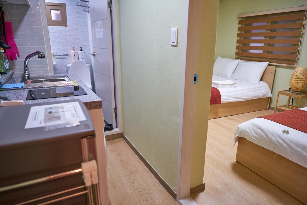 Seoul Station R Guesthouse מראה חיצוני תמונה
