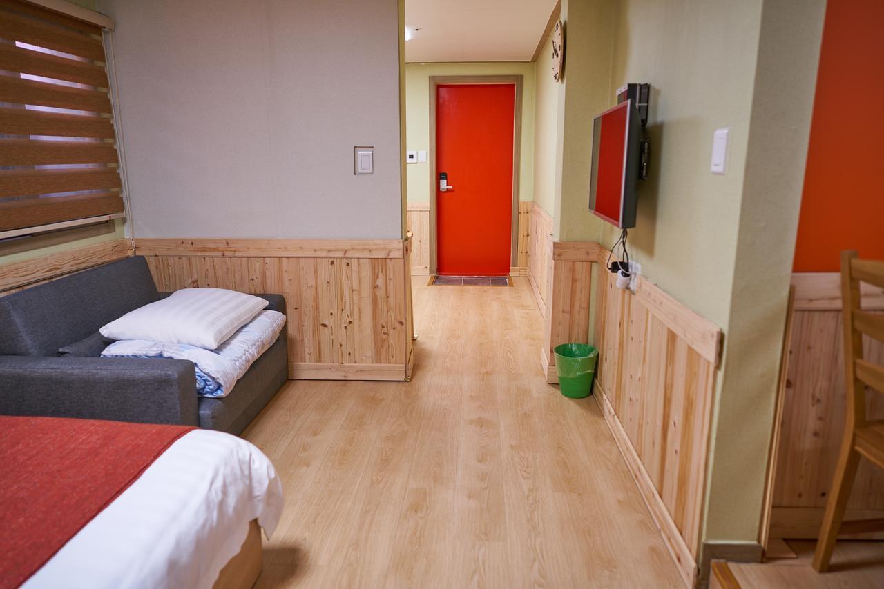 Seoul Station R Guesthouse מראה חיצוני תמונה