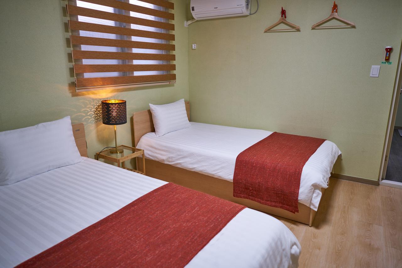 Seoul Station R Guesthouse מראה חיצוני תמונה