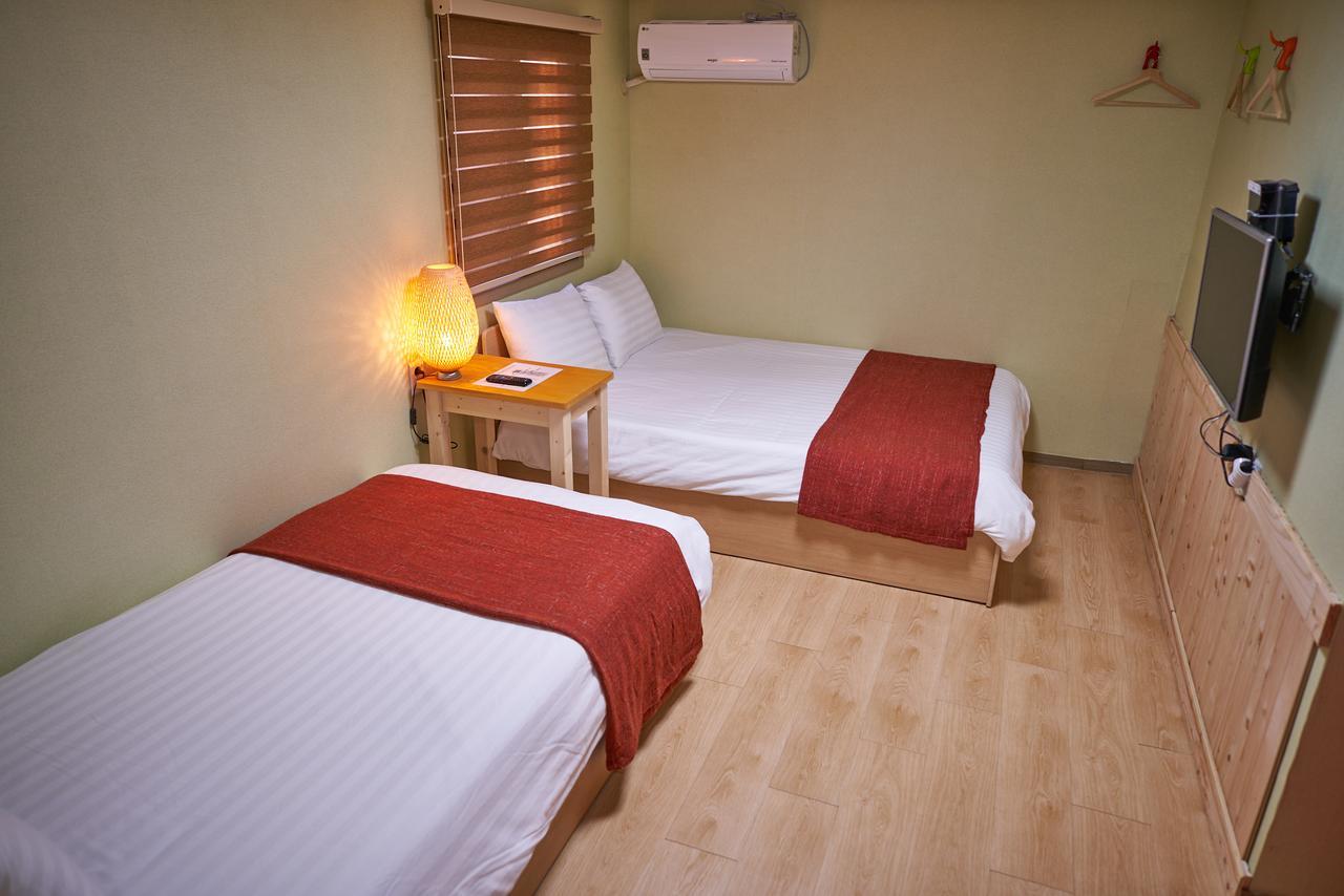 Seoul Station R Guesthouse מראה חיצוני תמונה